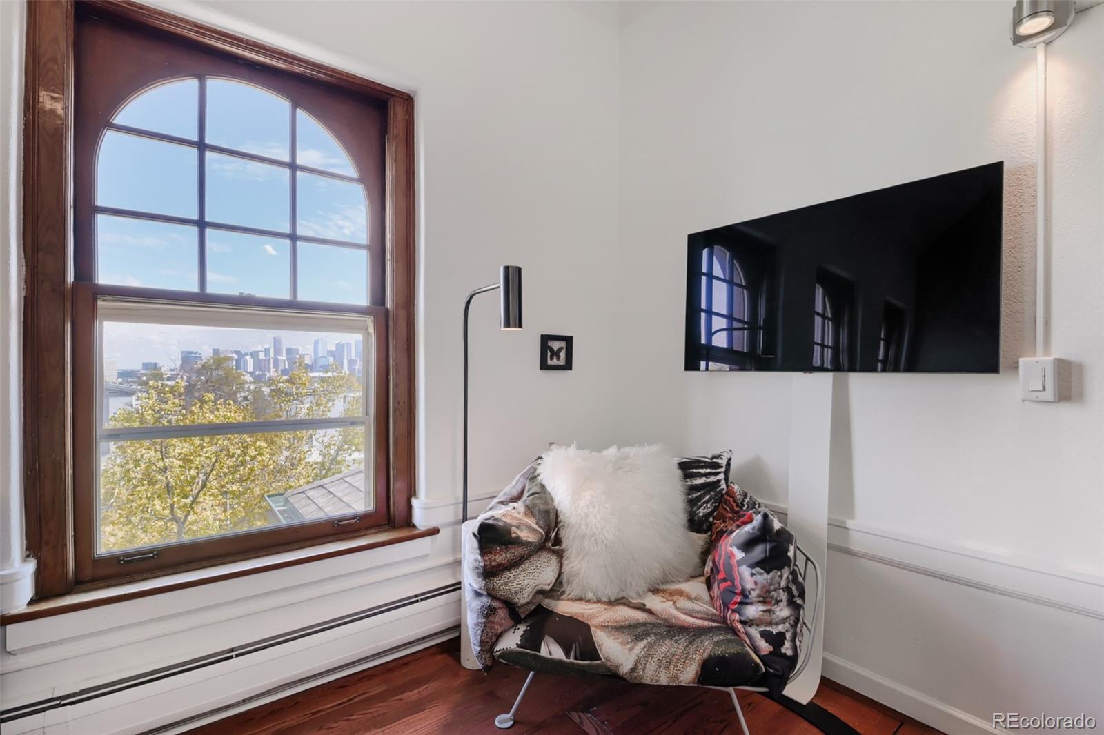 MLS Image #14 for 2351  federal boulevard 405,denver, Colorado