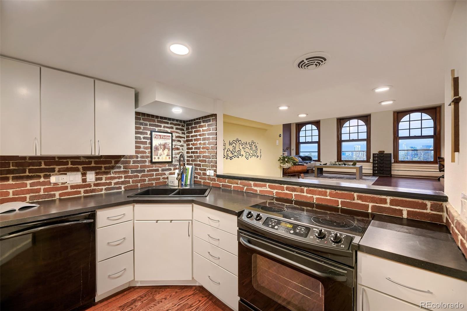 MLS Image #21 for 2351  federal boulevard 405,denver, Colorado