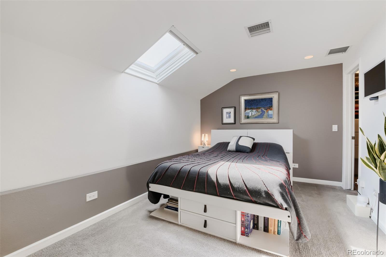 MLS Image #26 for 2351  federal boulevard 405,denver, Colorado