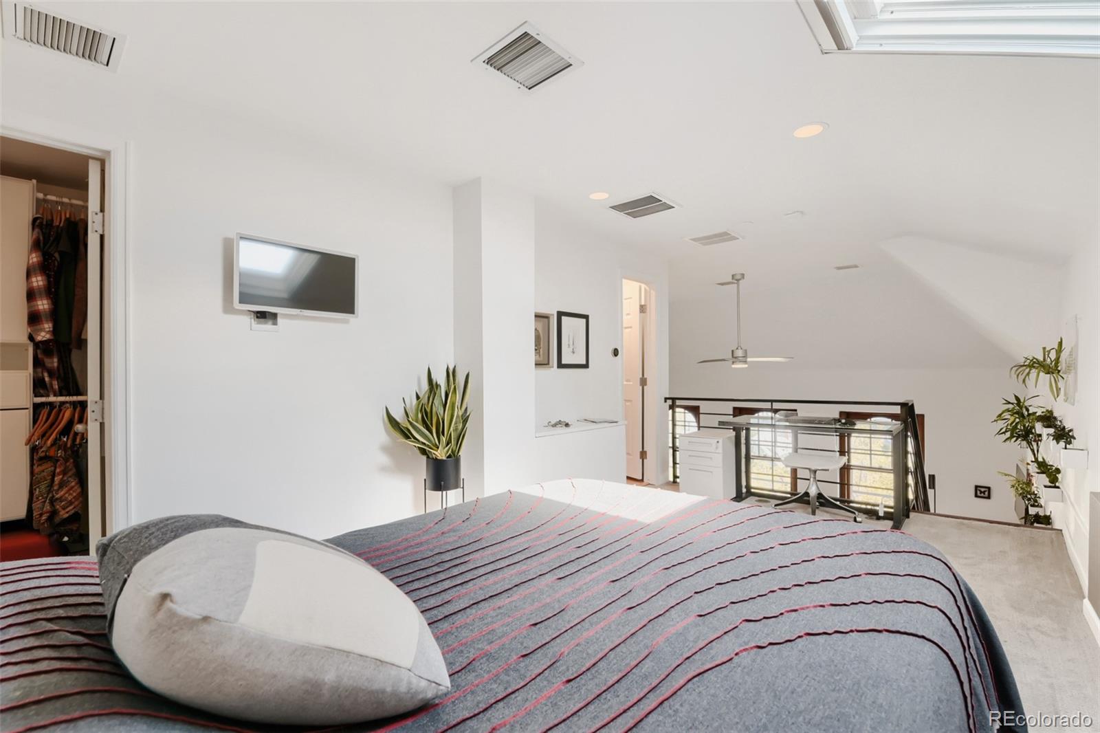 MLS Image #30 for 2351  federal boulevard 405,denver, Colorado