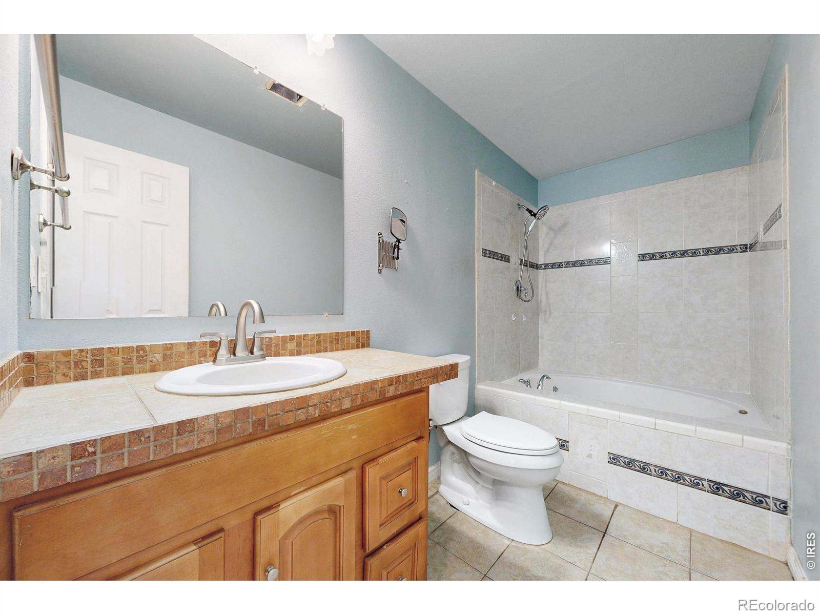 MLS Image #12 for 1016  jennifer drive,loveland, Colorado