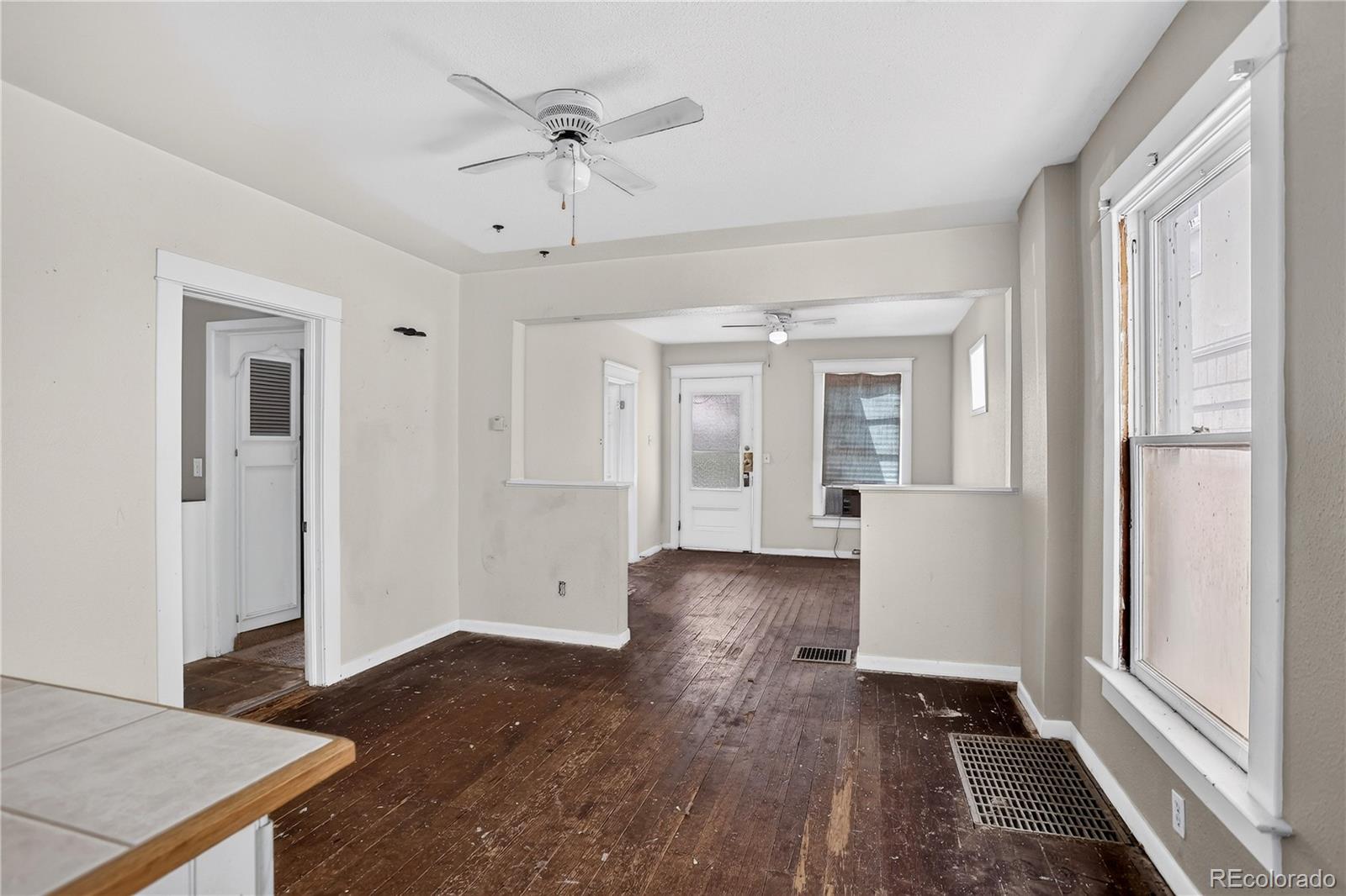 MLS Image #10 for 3441 w 38th avenue,denver, Colorado