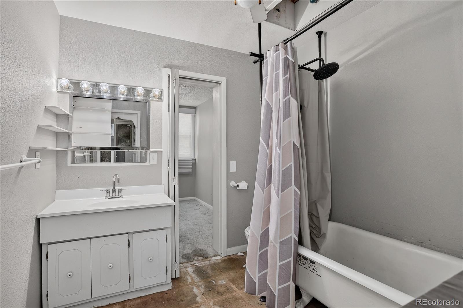 MLS Image #13 for 3441 w 38th avenue,denver, Colorado