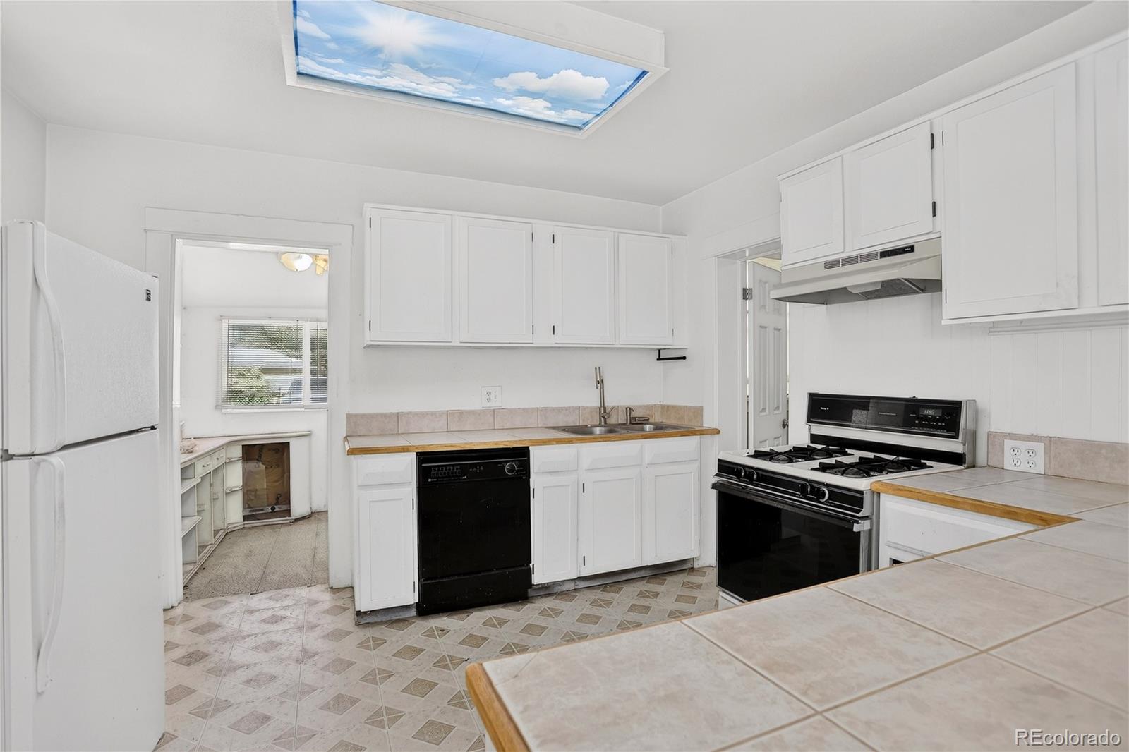 MLS Image #7 for 3441 w 38th avenue,denver, Colorado