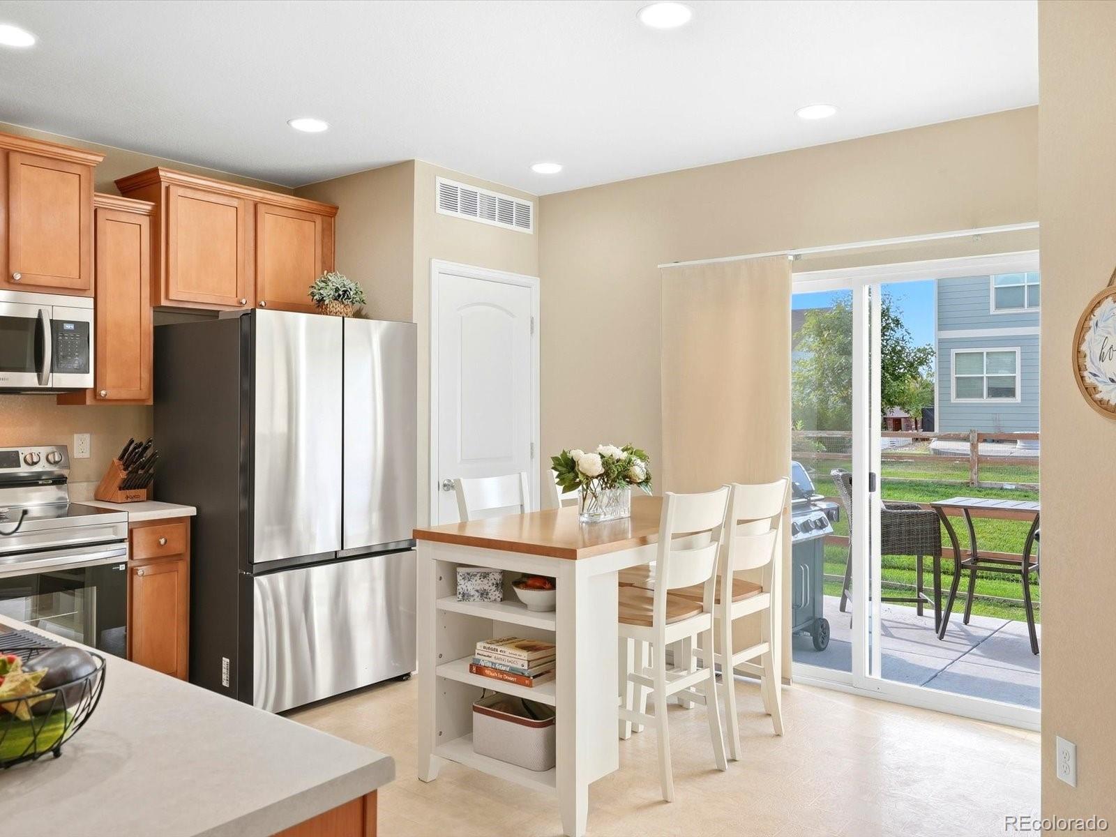 MLS Image #14 for 1564  harpendon court,windsor, Colorado
