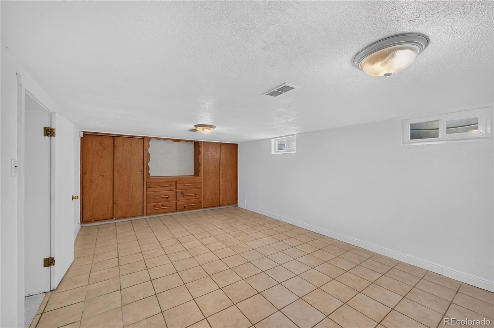 MLS Image #29 for 2559 s gaylord street,denver, Colorado