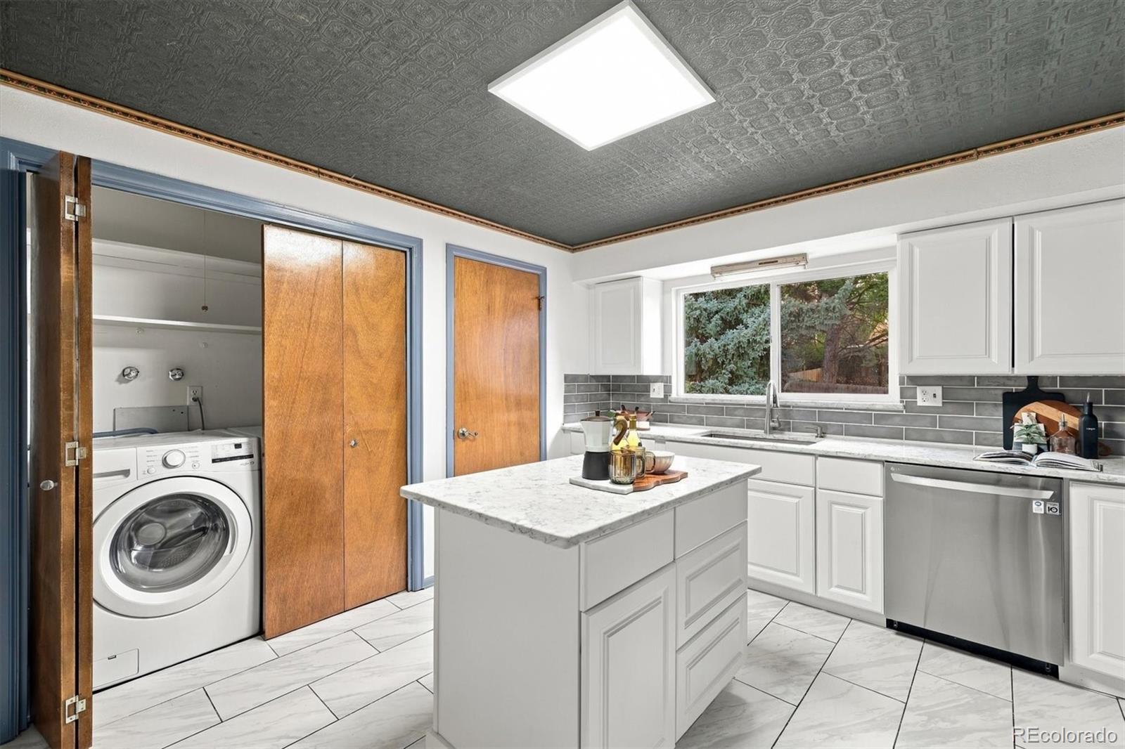 MLS Image #5 for 3544  columbia drive,longmont, Colorado