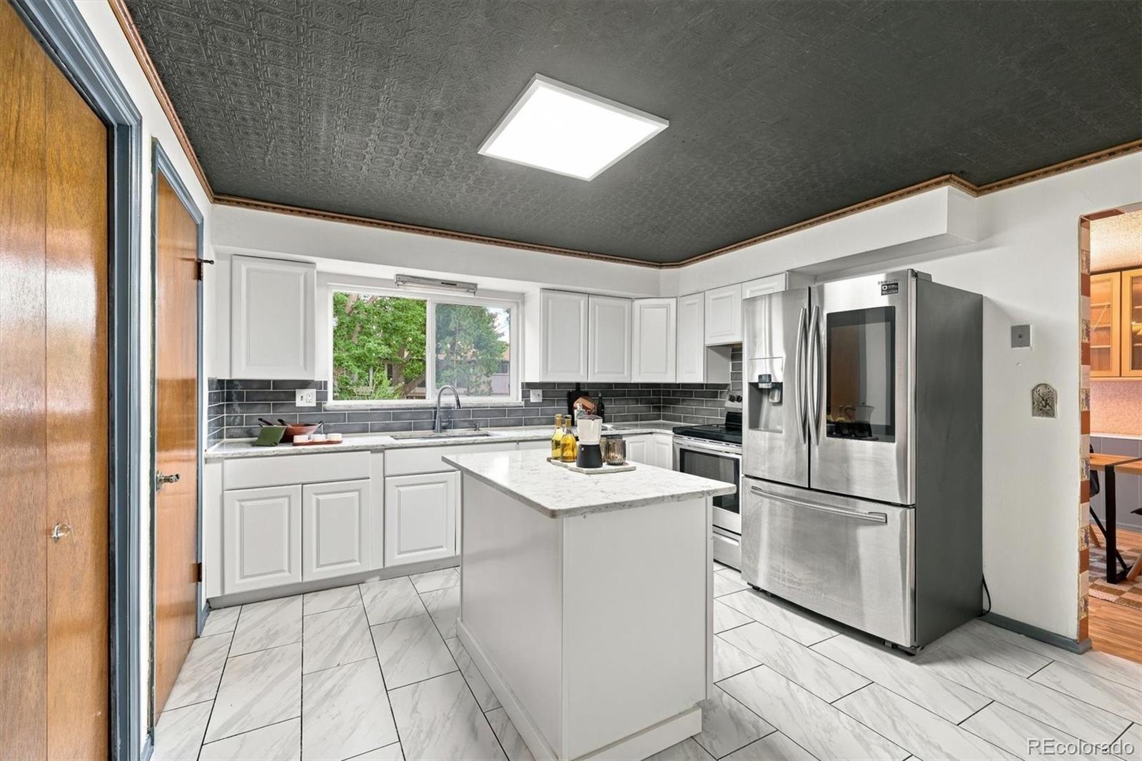 MLS Image #7 for 3544  columbia drive,longmont, Colorado
