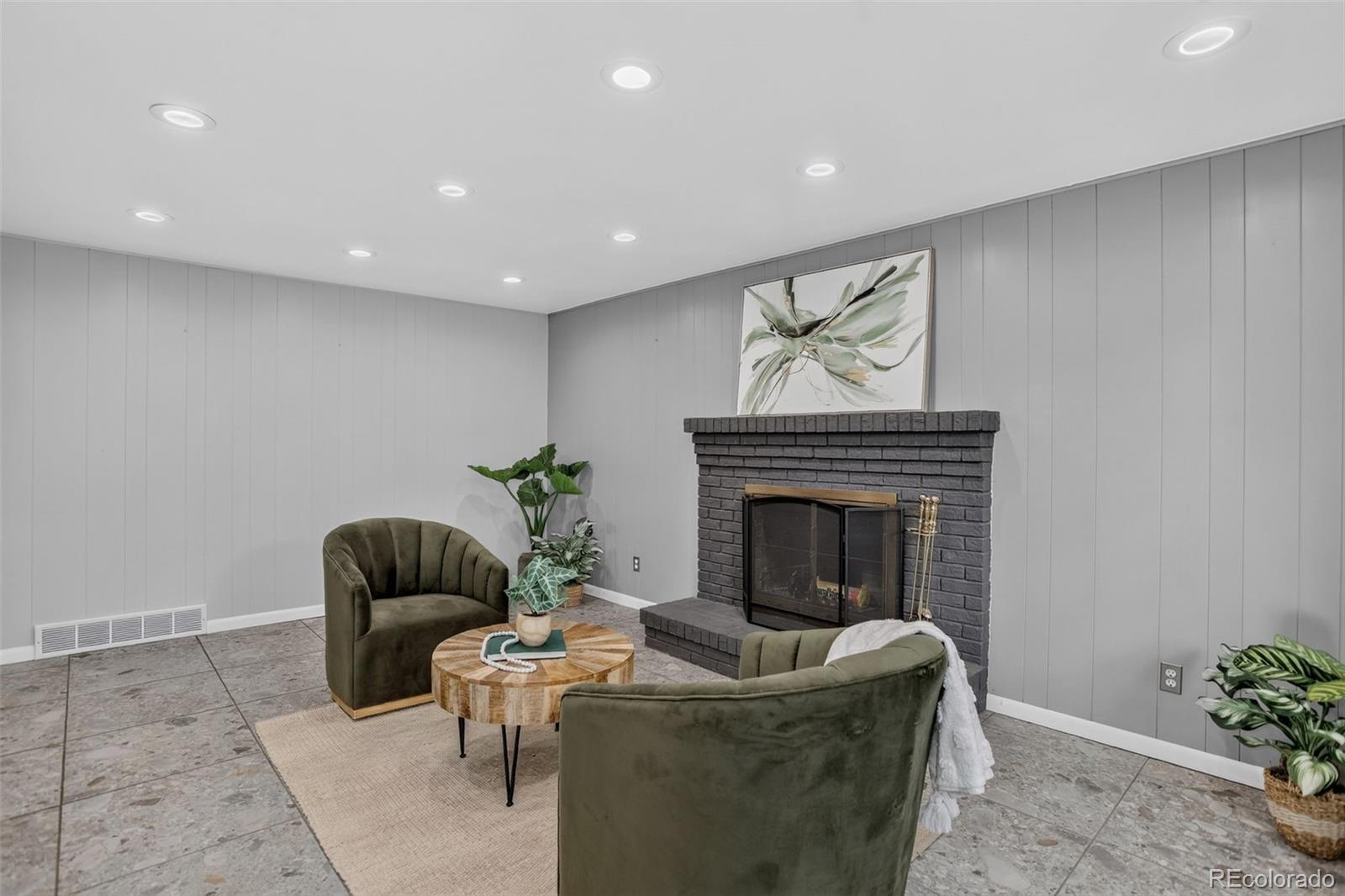 MLS Image #13 for 336  oakland street,aurora, Colorado
