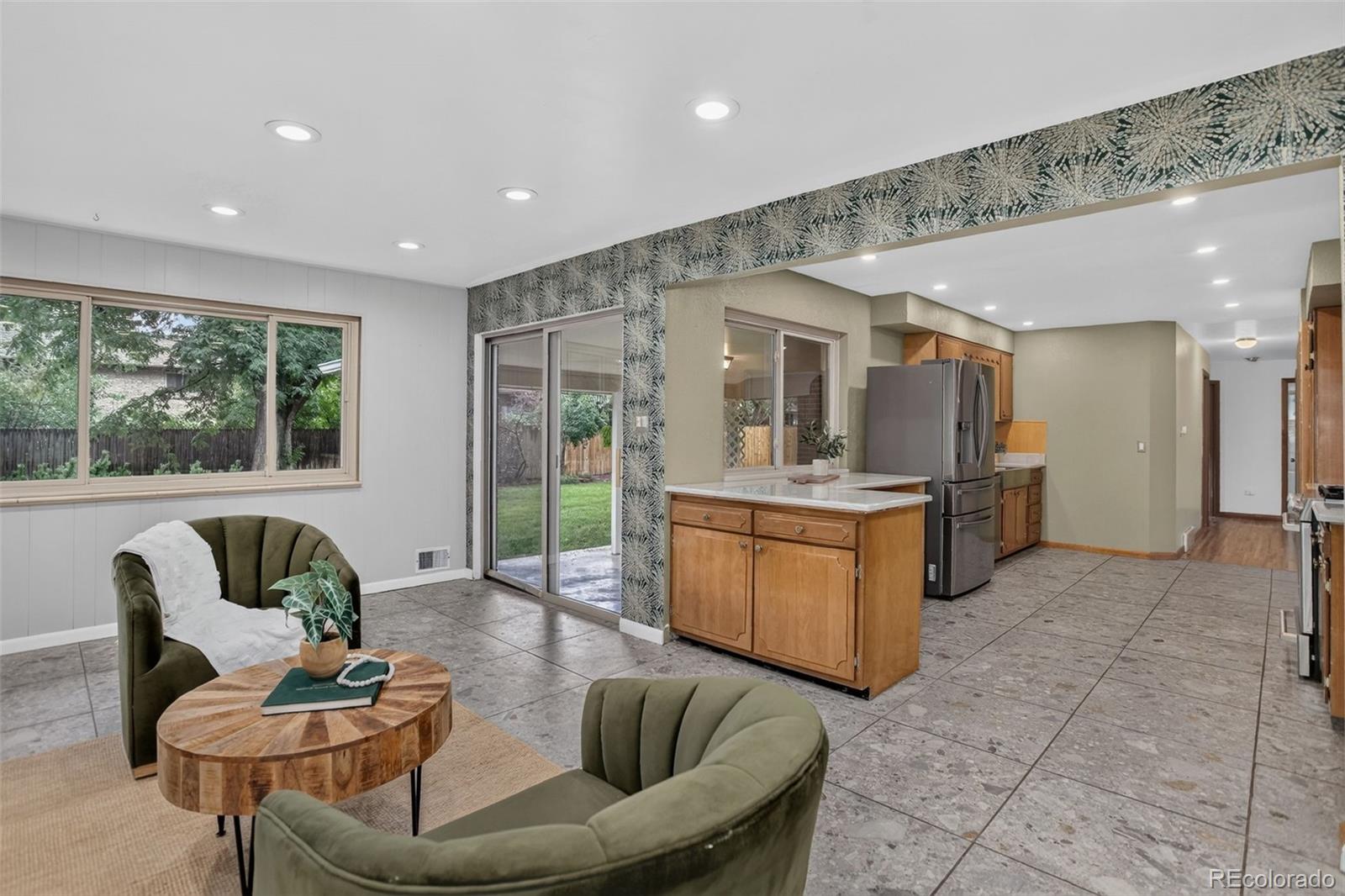 MLS Image #14 for 336  oakland street,aurora, Colorado