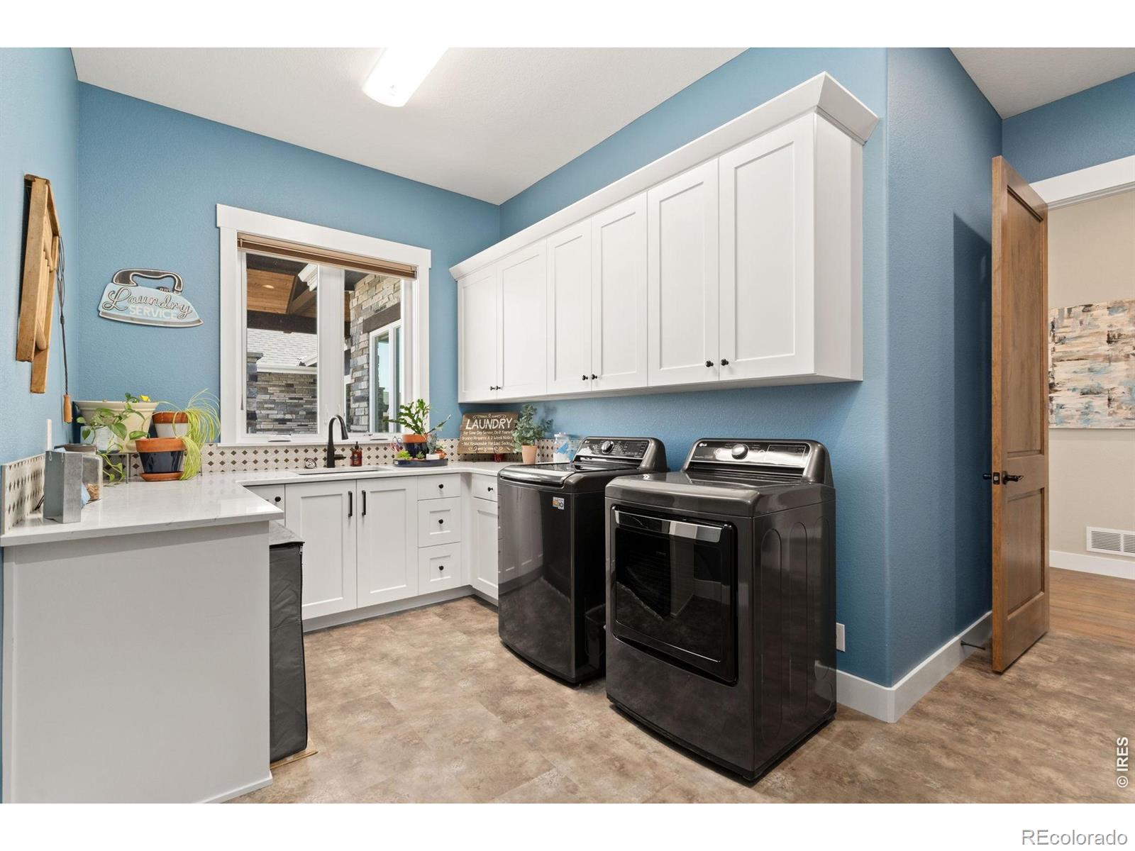 MLS Image #37 for 3324  fox crossing place,loveland, Colorado