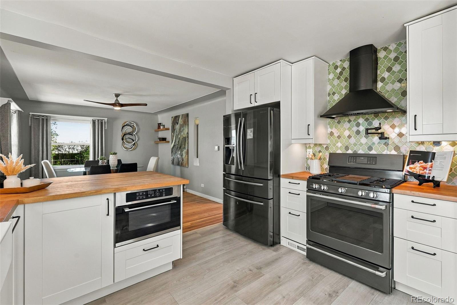MLS Image #13 for 3774 s delaware street,englewood, Colorado