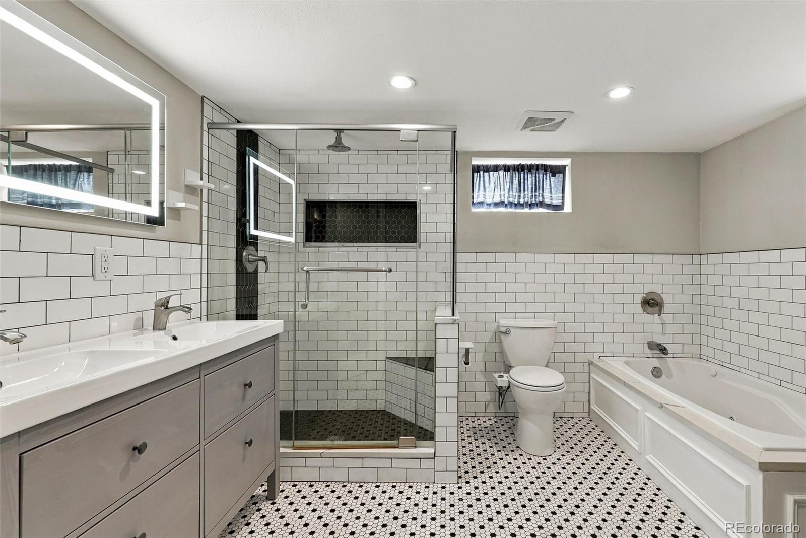 MLS Image #27 for 3774 s delaware street,englewood, Colorado