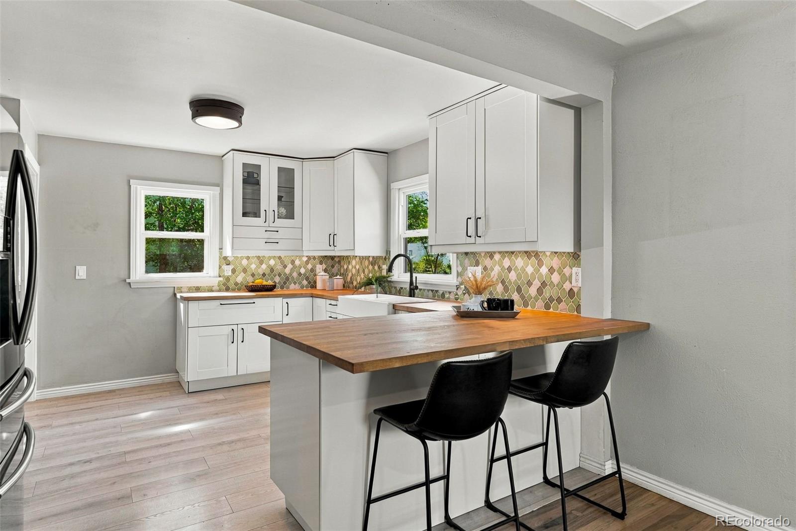 MLS Image #9 for 3774 s delaware street,englewood, Colorado