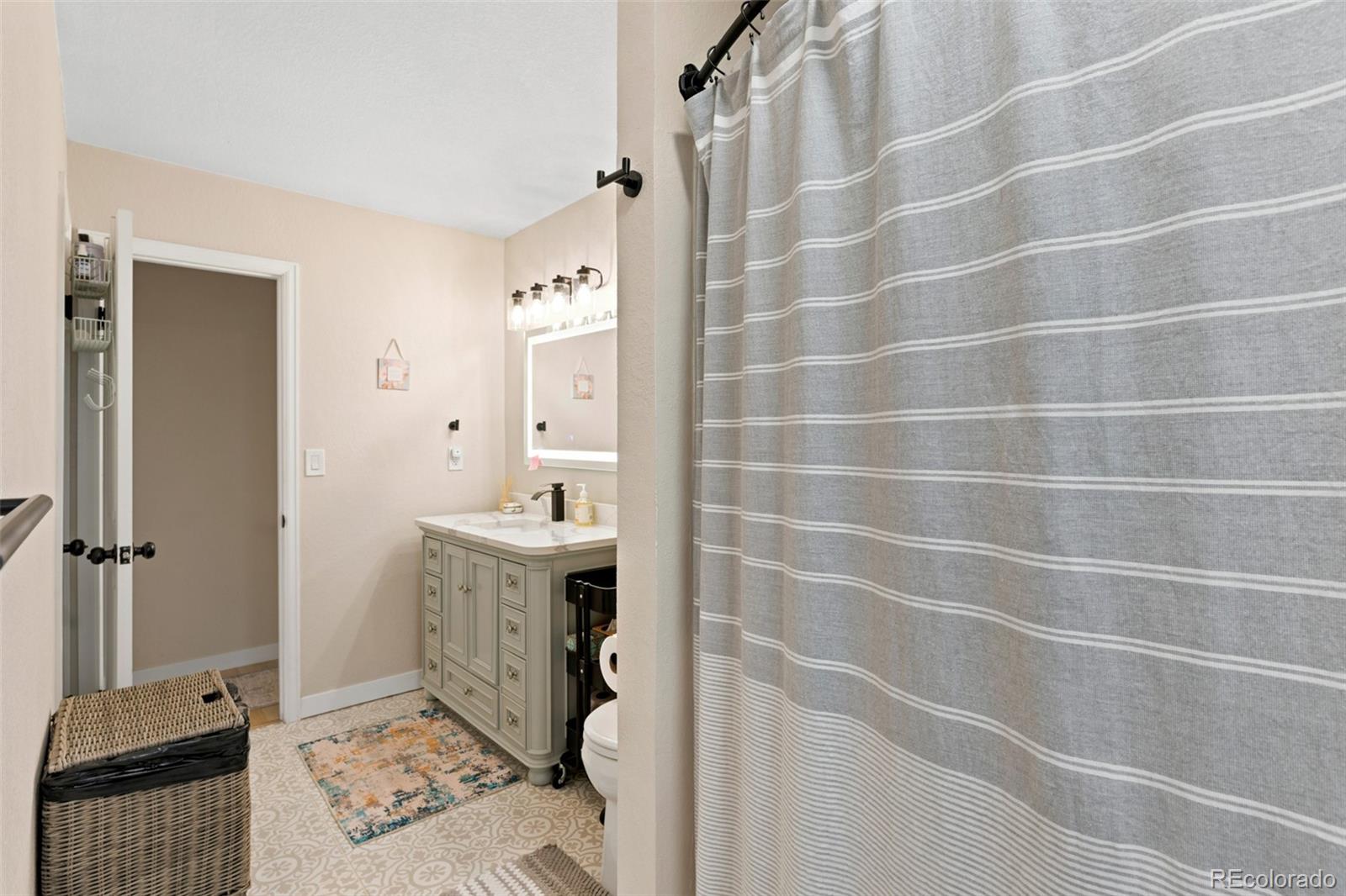 MLS Image #17 for 1809 s ouray street,aurora, Colorado