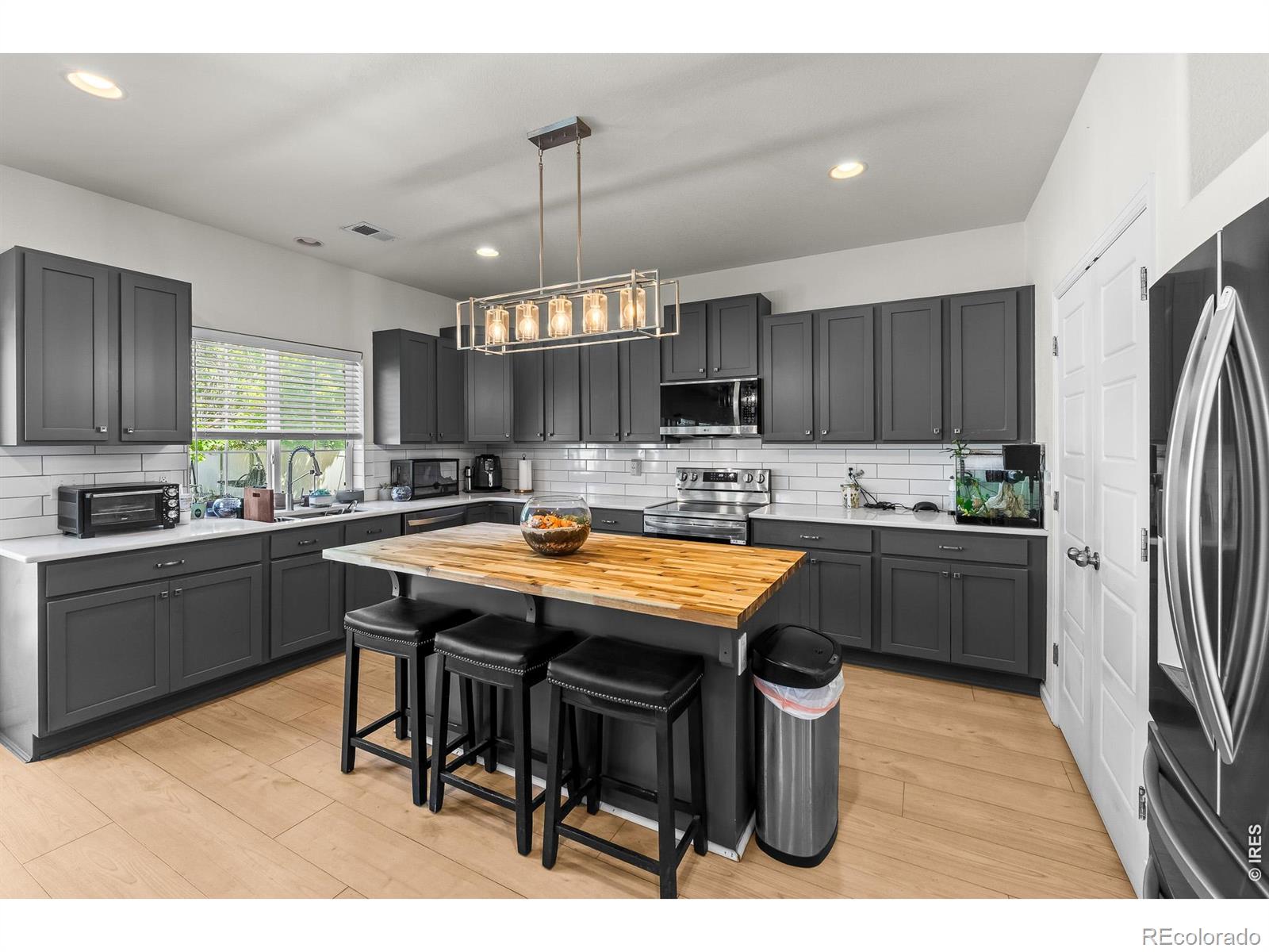 MLS Image #10 for 5043  silverwood drive,johnstown, Colorado