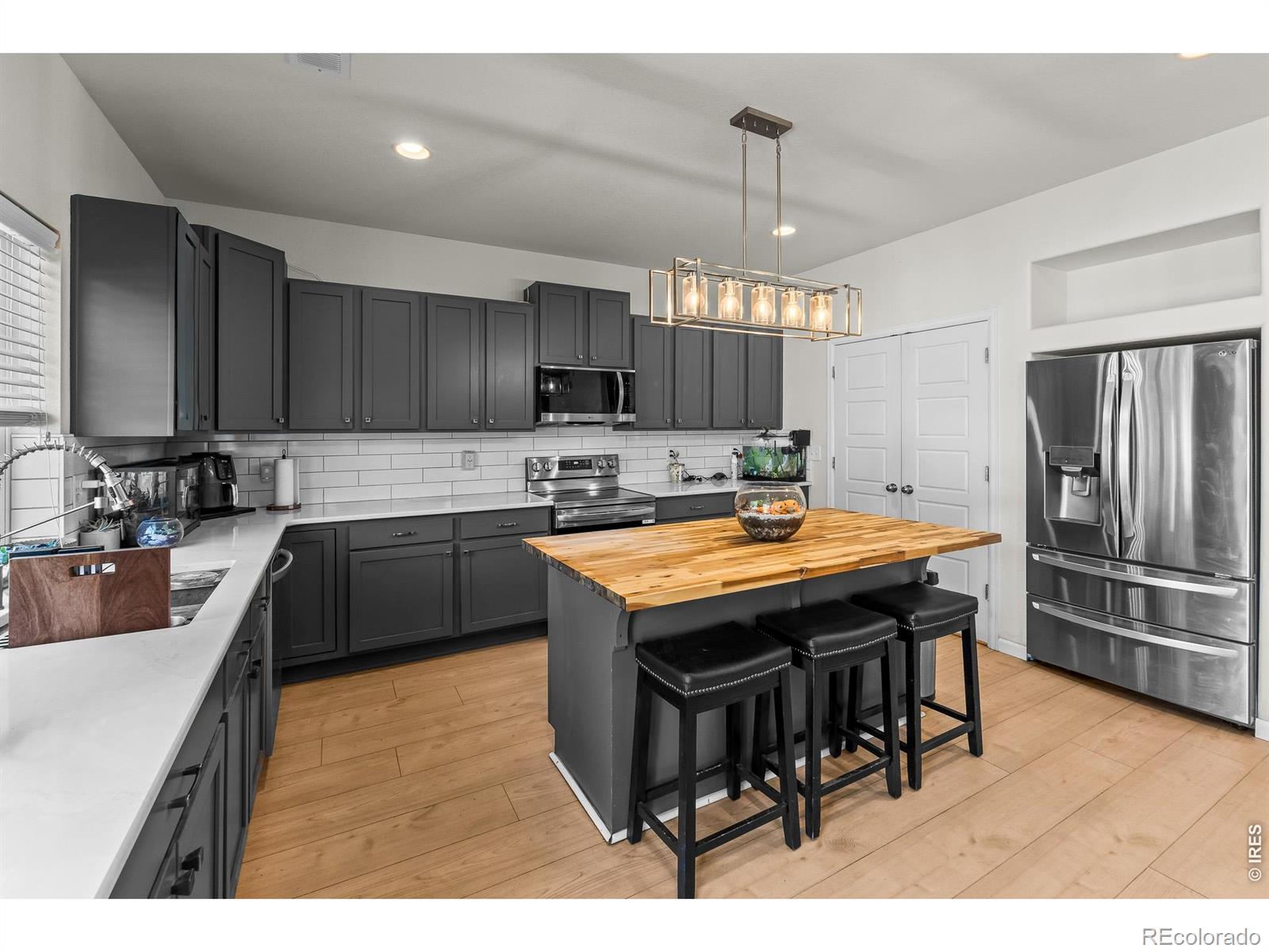 MLS Image #11 for 5043  silverwood drive,johnstown, Colorado