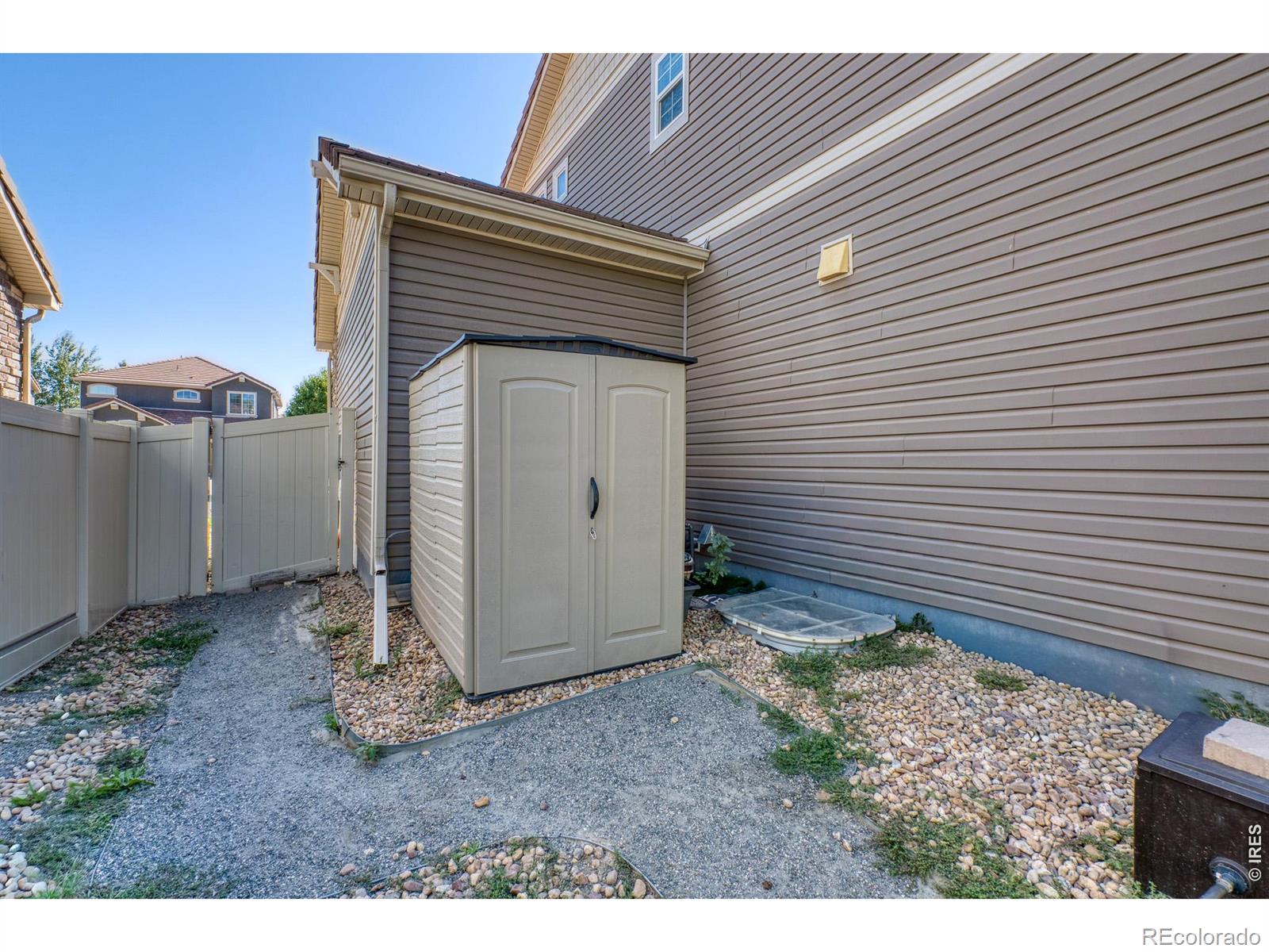 MLS Image #38 for 5043  silverwood drive,johnstown, Colorado