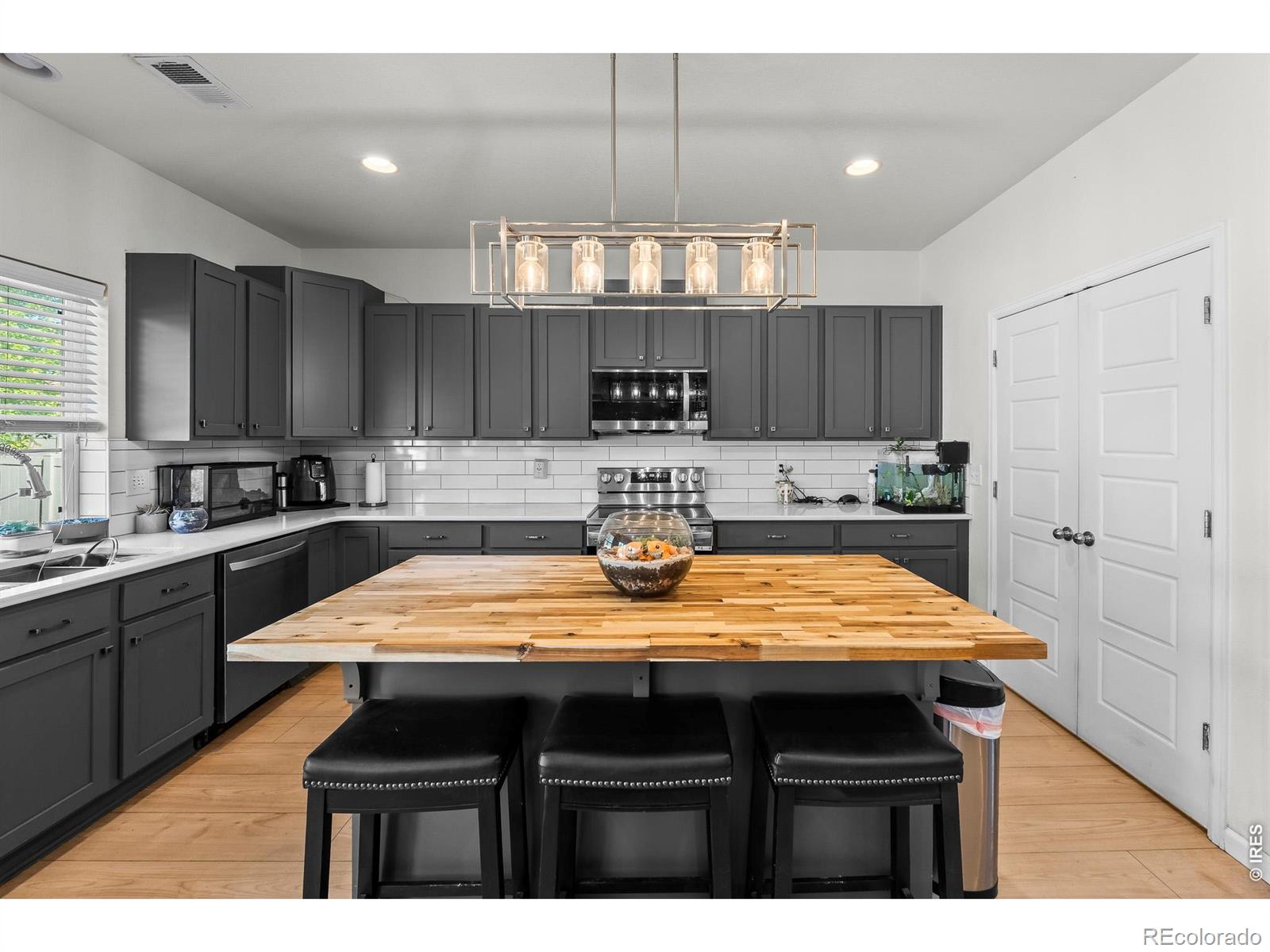 MLS Image #9 for 5043  silverwood drive,johnstown, Colorado