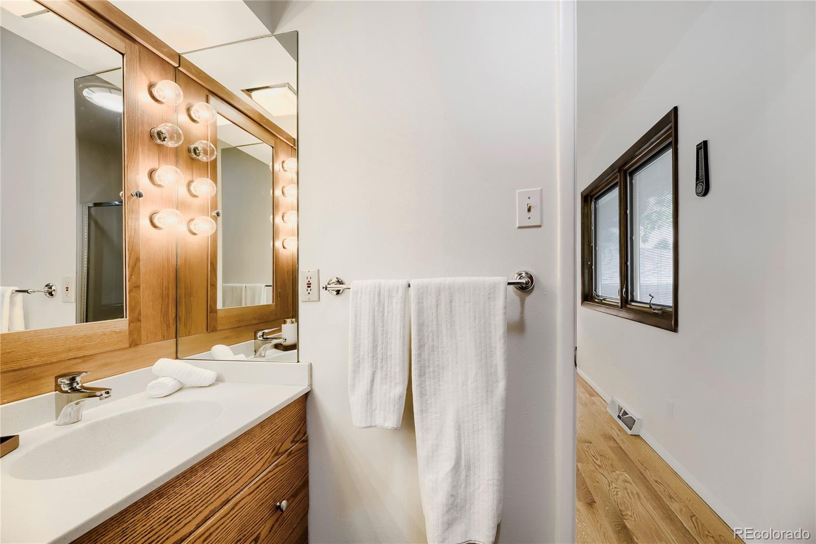MLS Image #14 for 6892 e iliff place,denver, Colorado