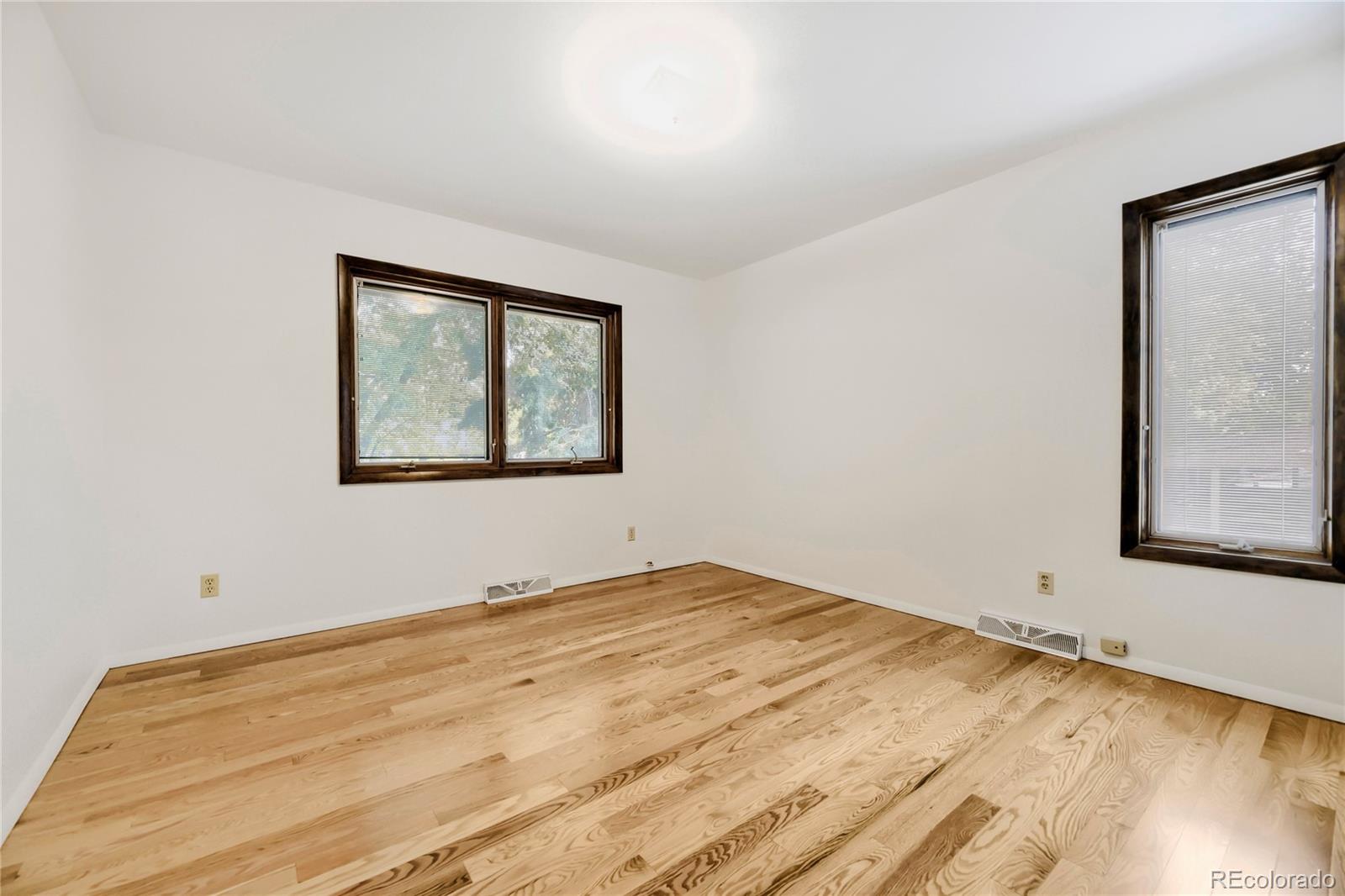 MLS Image #16 for 6892 e iliff place,denver, Colorado