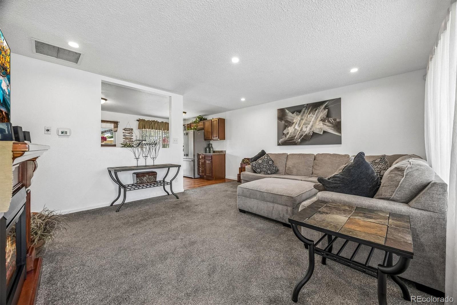 MLS Image #3 for 8248  pearl street,denver, Colorado