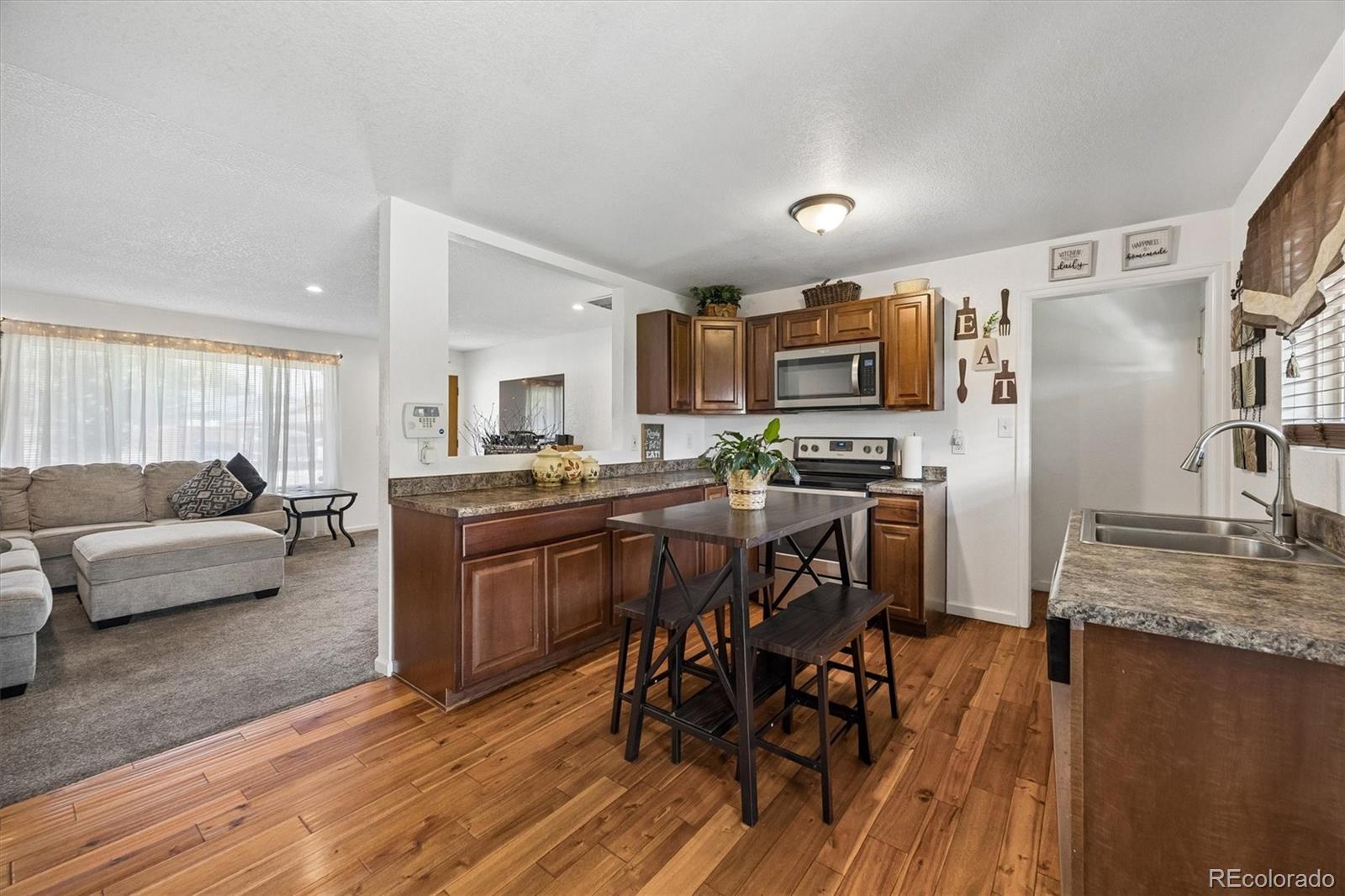 MLS Image #7 for 8248  pearl street,denver, Colorado