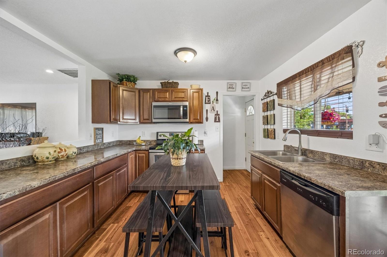 MLS Image #8 for 8248  pearl street,denver, Colorado