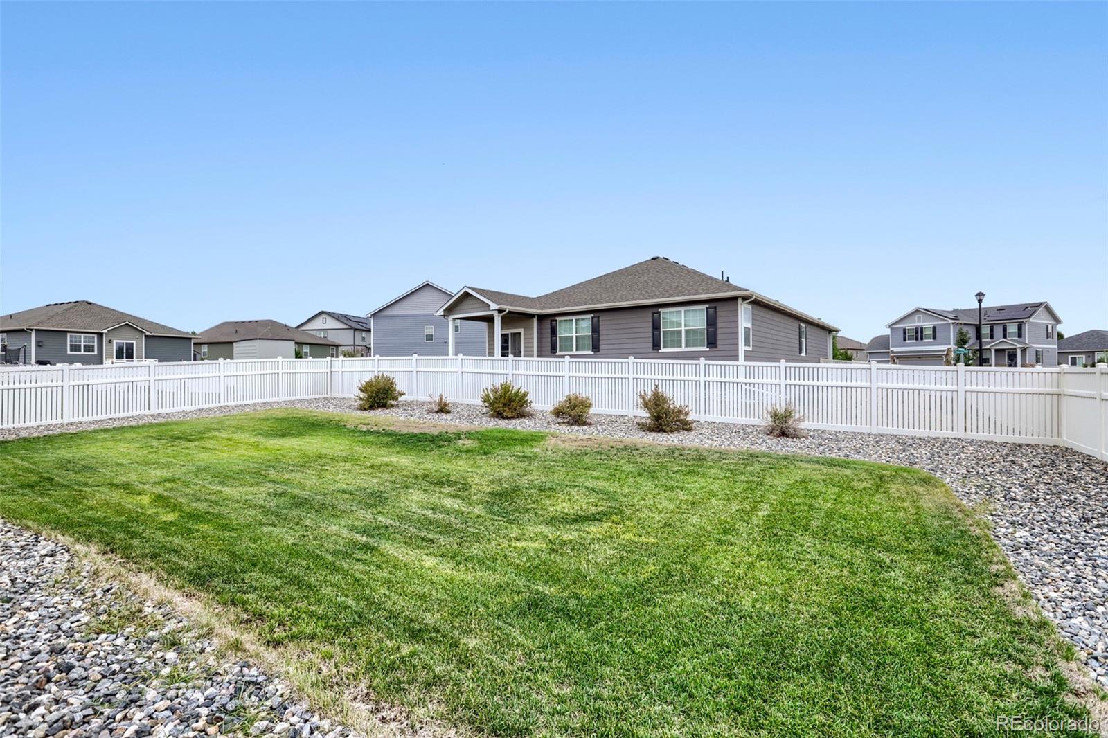 MLS Image #11 for 5491  sandy ridge avenue,firestone, Colorado