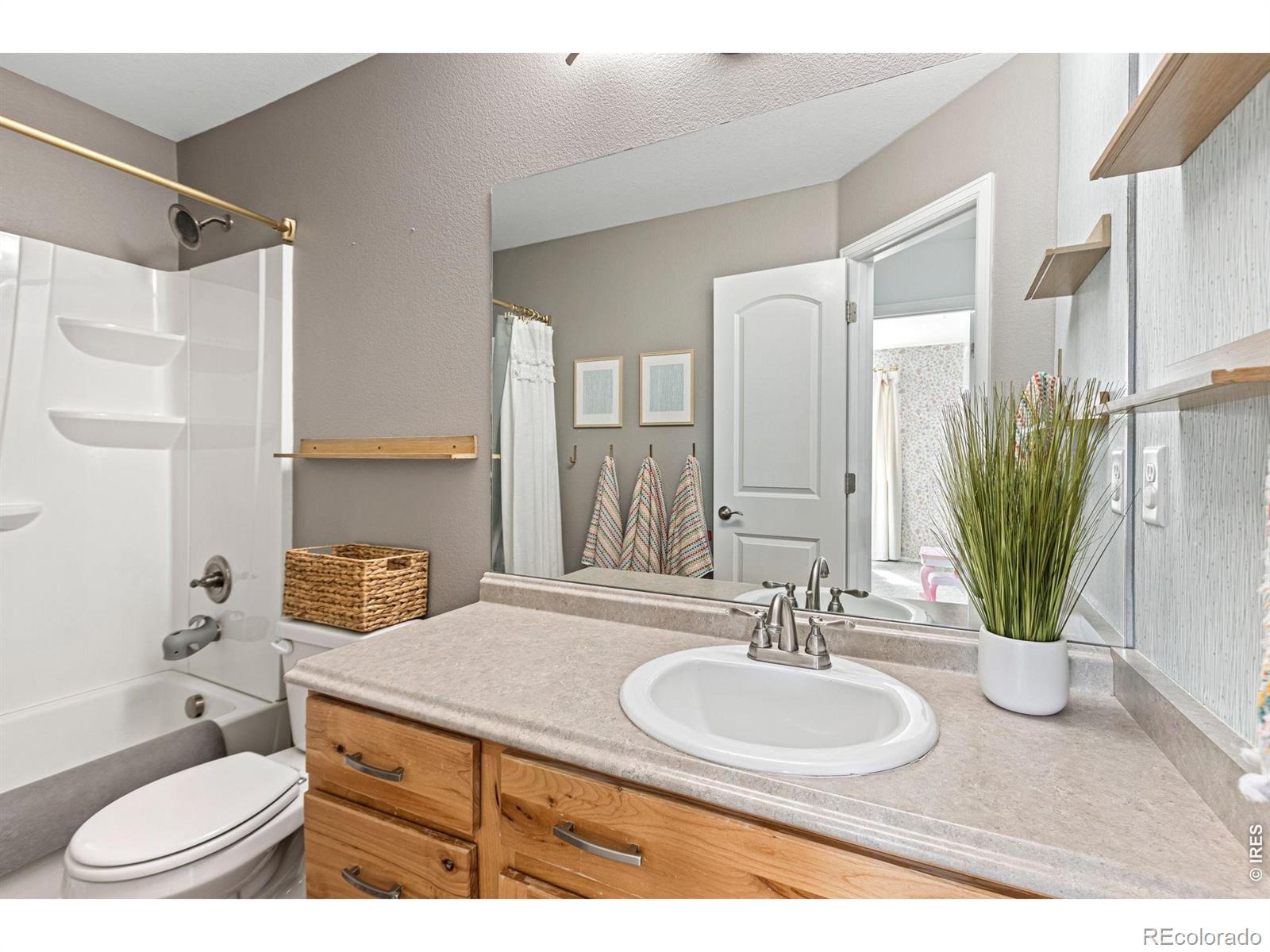 MLS Image #19 for 1333  87th avenue,greeley, Colorado