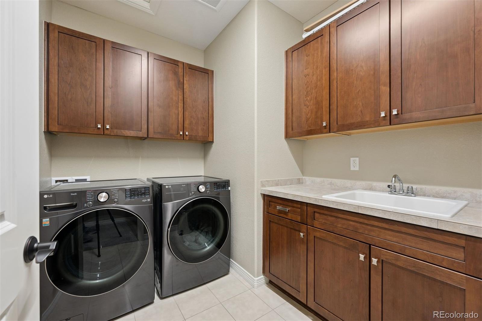 MLS Image #24 for 530  moonmist court,highlands ranch, Colorado