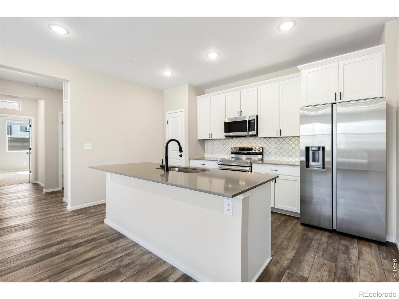 MLS Image #6 for 2102  setting sun drive,windsor, Colorado