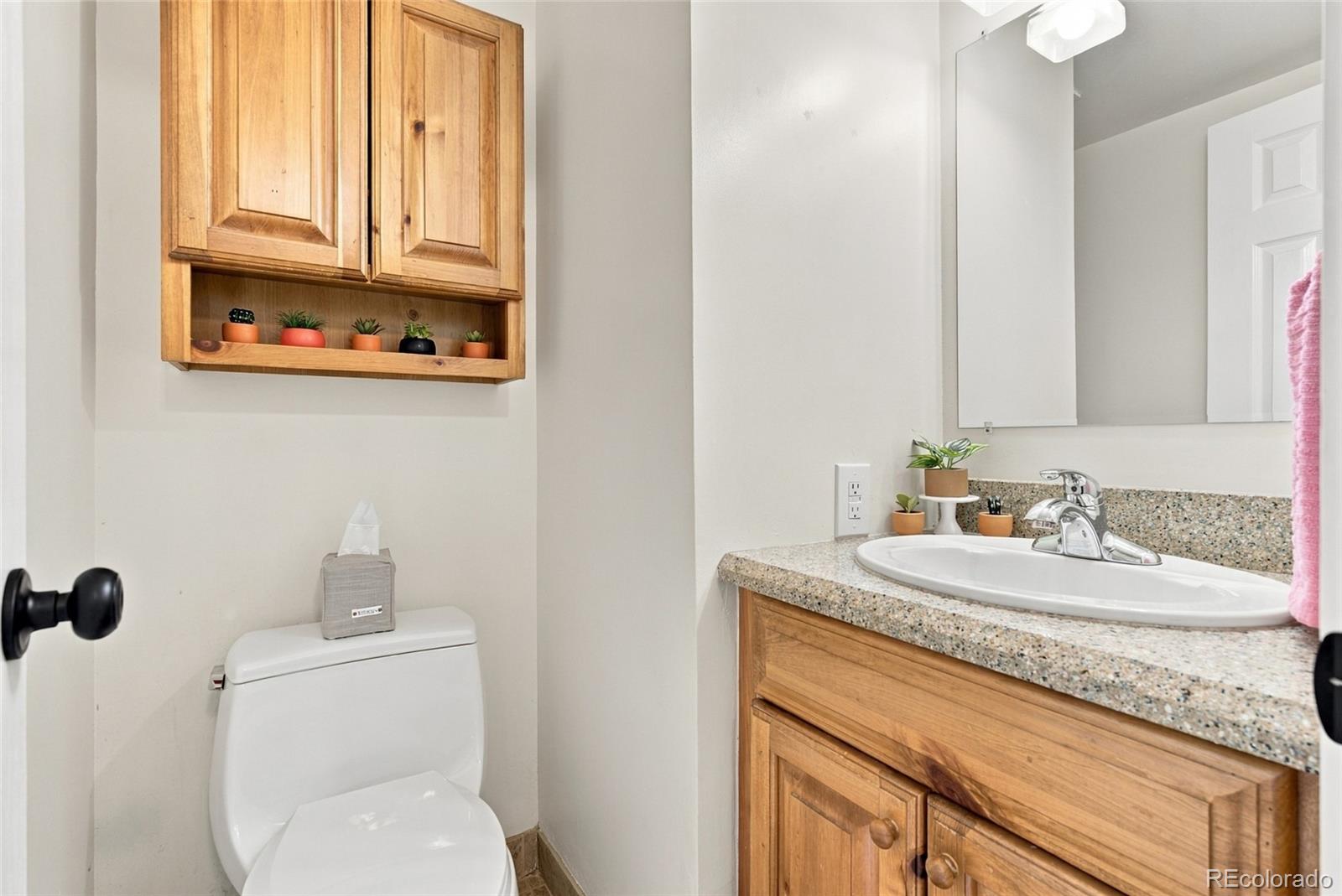 MLS Image #15 for 7505 w yale avenue,denver, Colorado