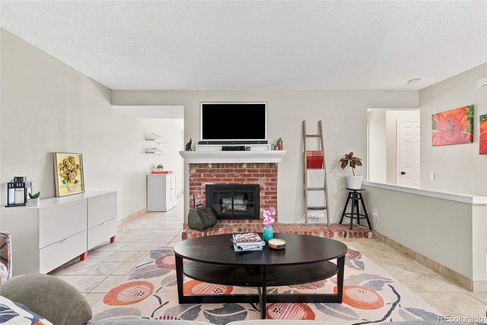 MLS Image #4 for 7505 w yale avenue,denver, Colorado