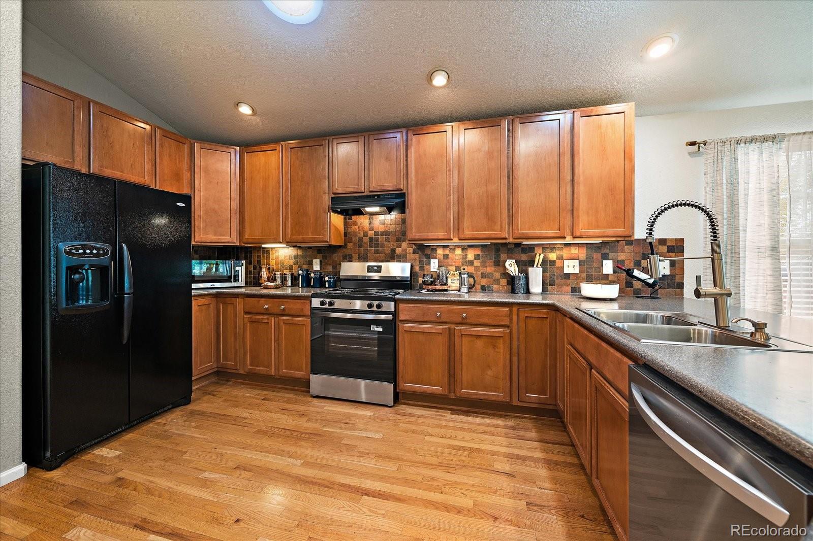 MLS Image #10 for 23825 e grand place,aurora, Colorado