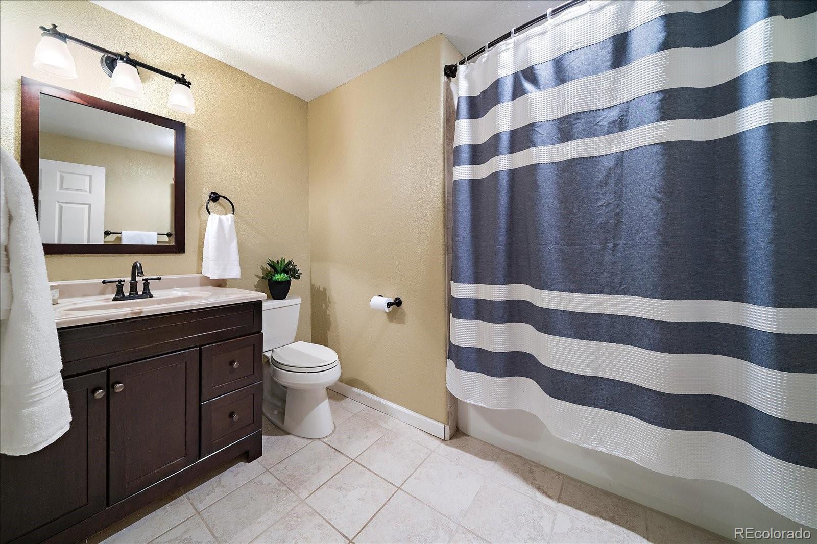 MLS Image #25 for 23825 e grand place,aurora, Colorado