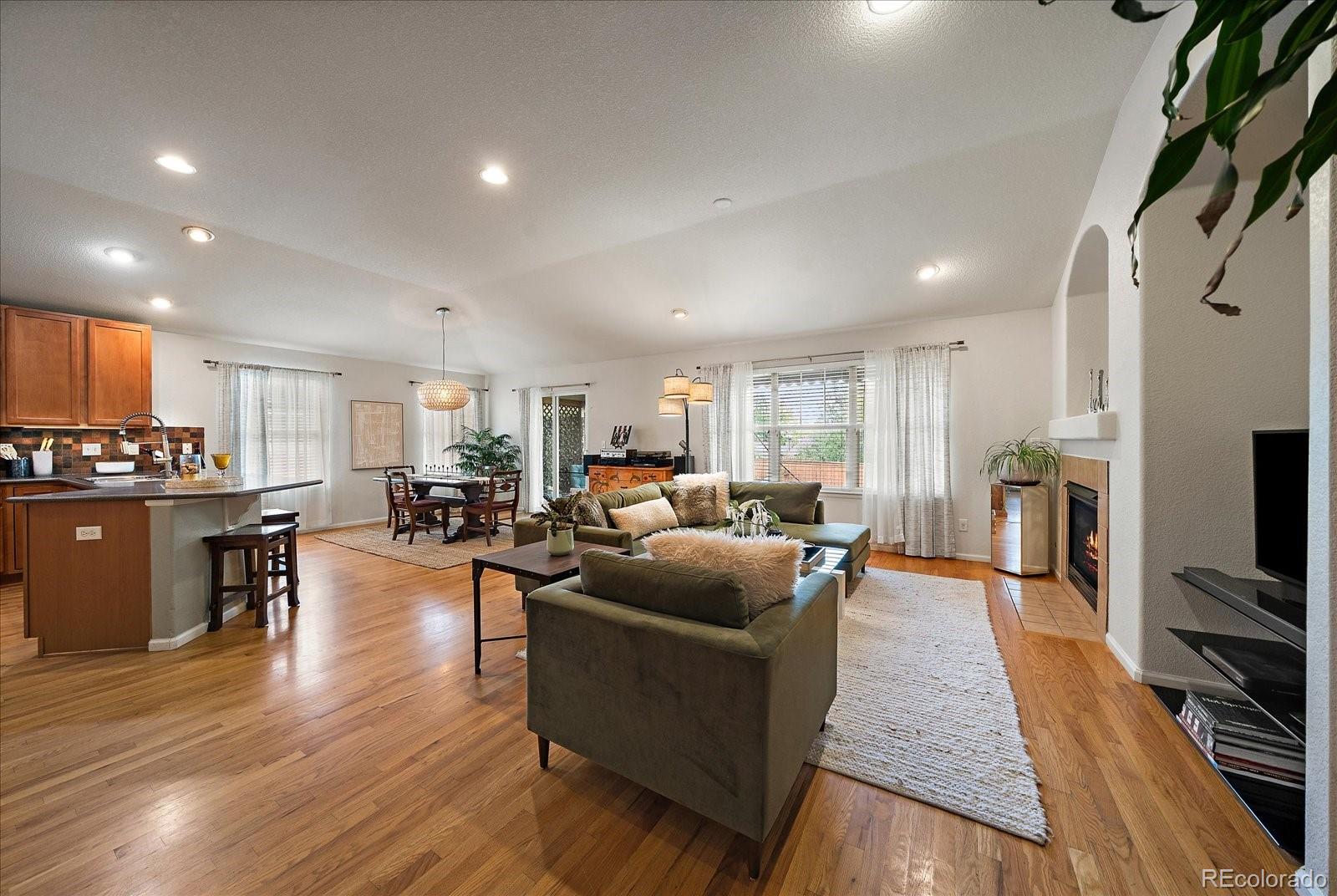 MLS Image #4 for 23825 e grand place,aurora, Colorado