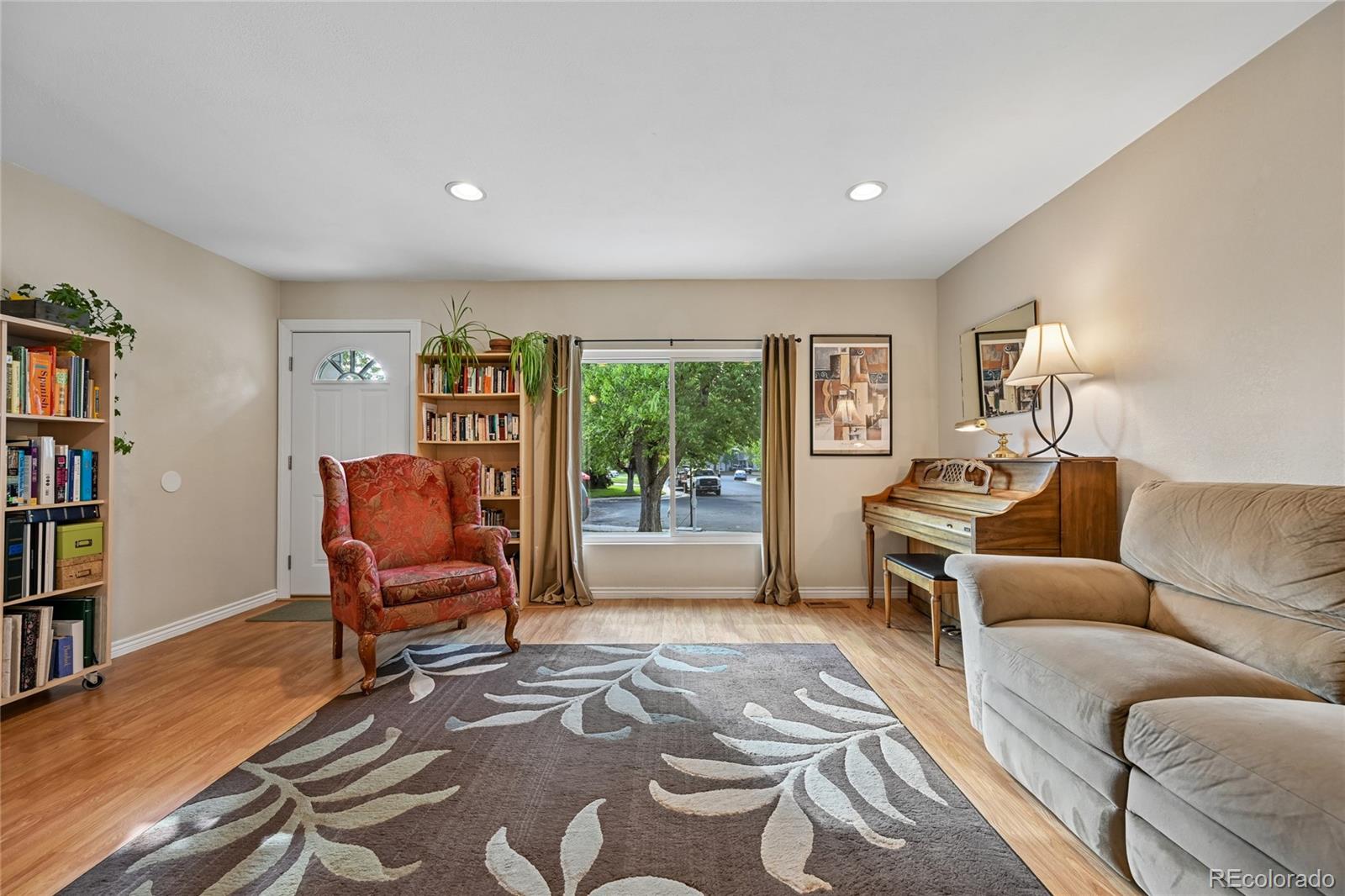 MLS Image #6 for 1555 s sedalia street,aurora, Colorado