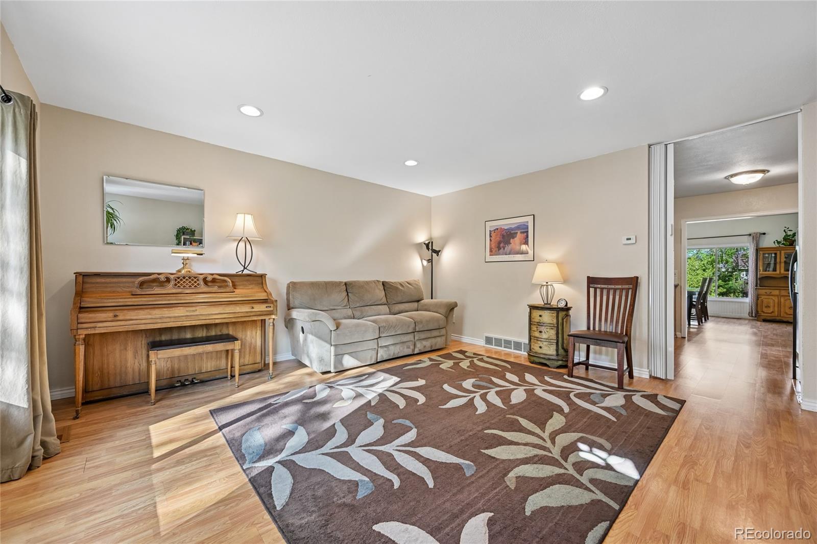 MLS Image #7 for 1555 s sedalia street,aurora, Colorado