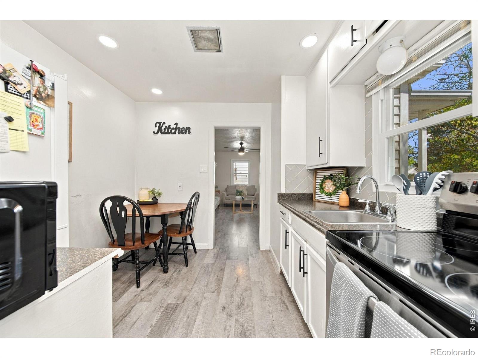 MLS Image #6 for 2439  10th ave ct,greeley, Colorado