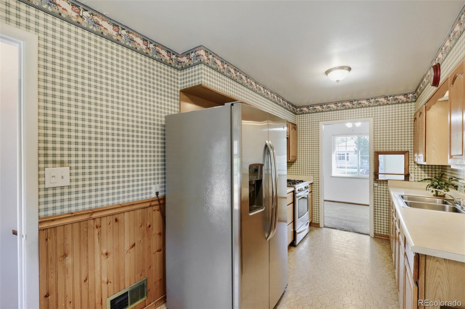 MLS Image #17 for 1051  macon street,aurora, Colorado