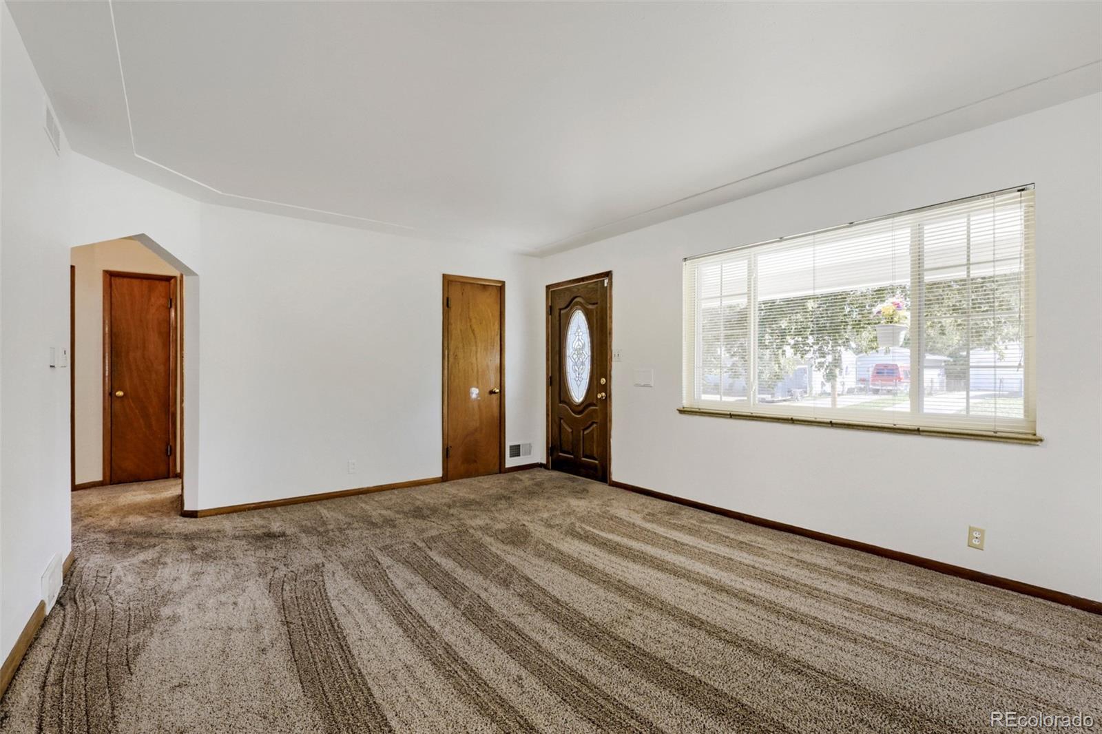 MLS Image #7 for 1051  macon street,aurora, Colorado