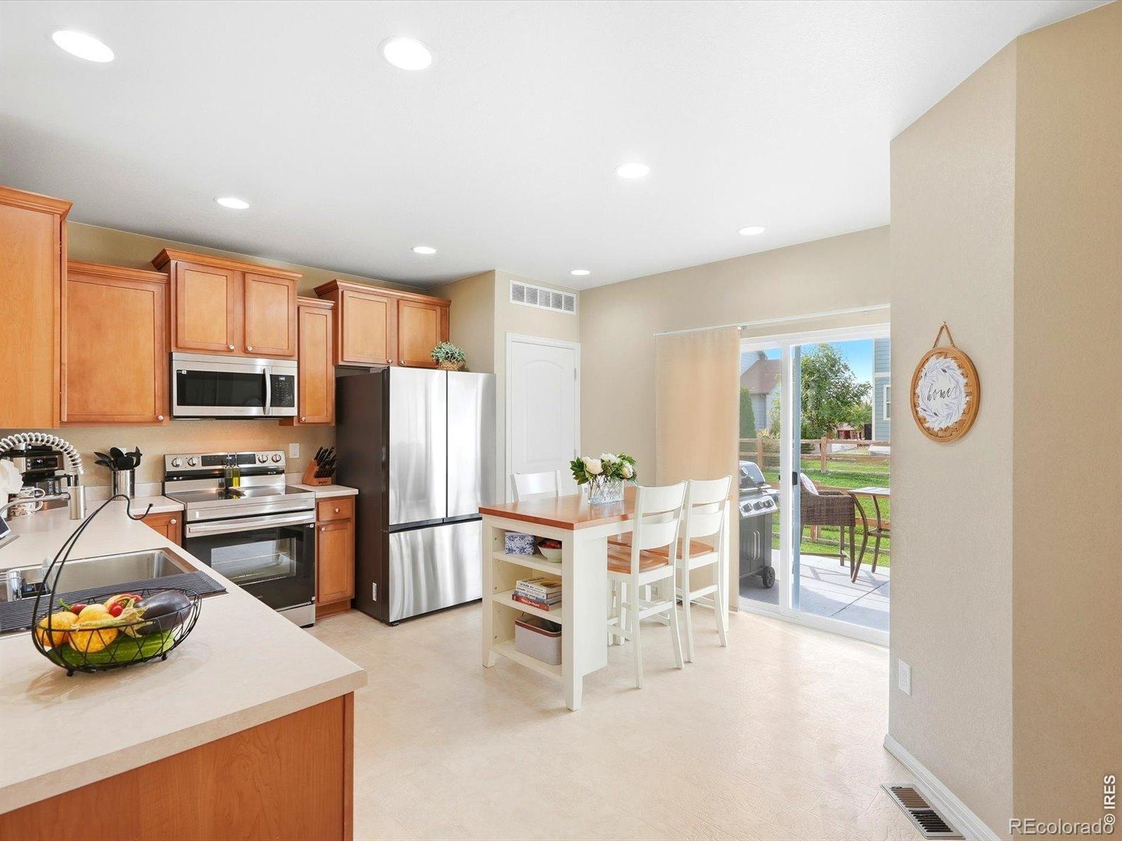 MLS Image #10 for 1564  harpendon court,windsor, Colorado