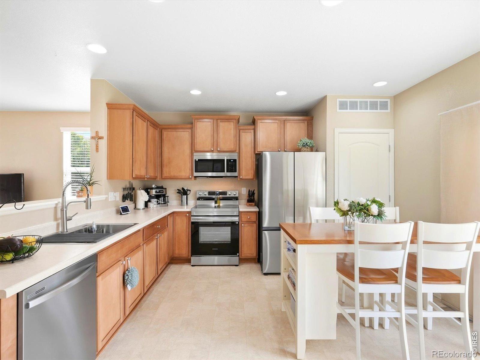 MLS Image #16 for 1564  harpendon court,windsor, Colorado