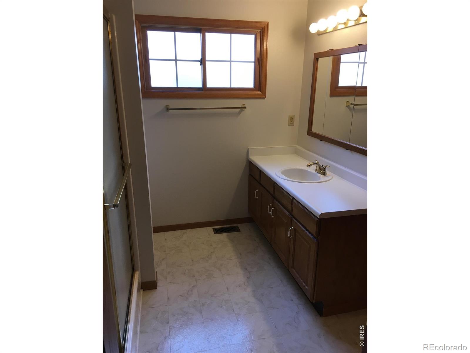 MLS Image #7 for 1354  iva court,fort collins, Colorado