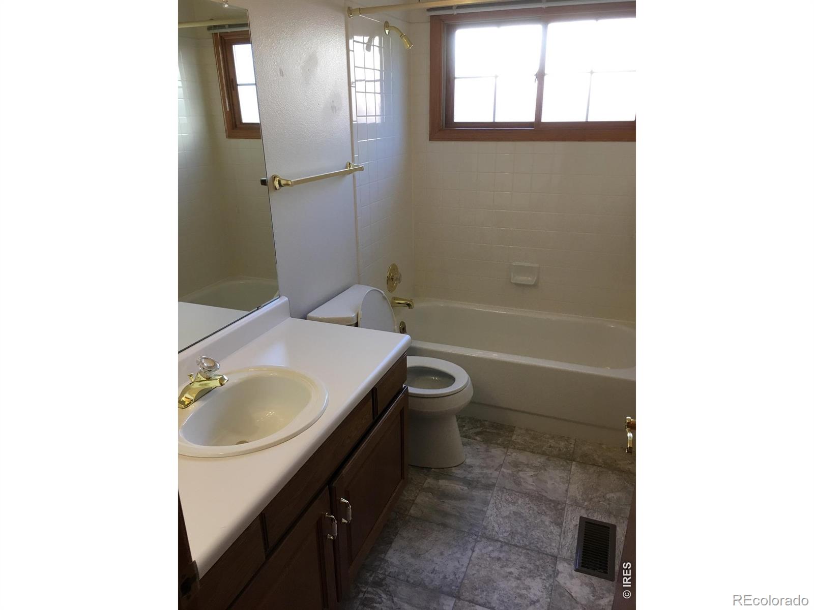 MLS Image #9 for 1354  iva court,fort collins, Colorado