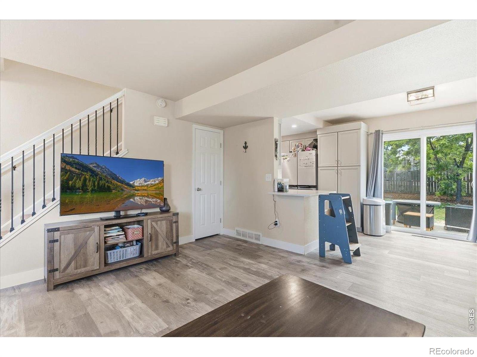 MLS Image #11 for 2261 w stuart street,fort collins, Colorado