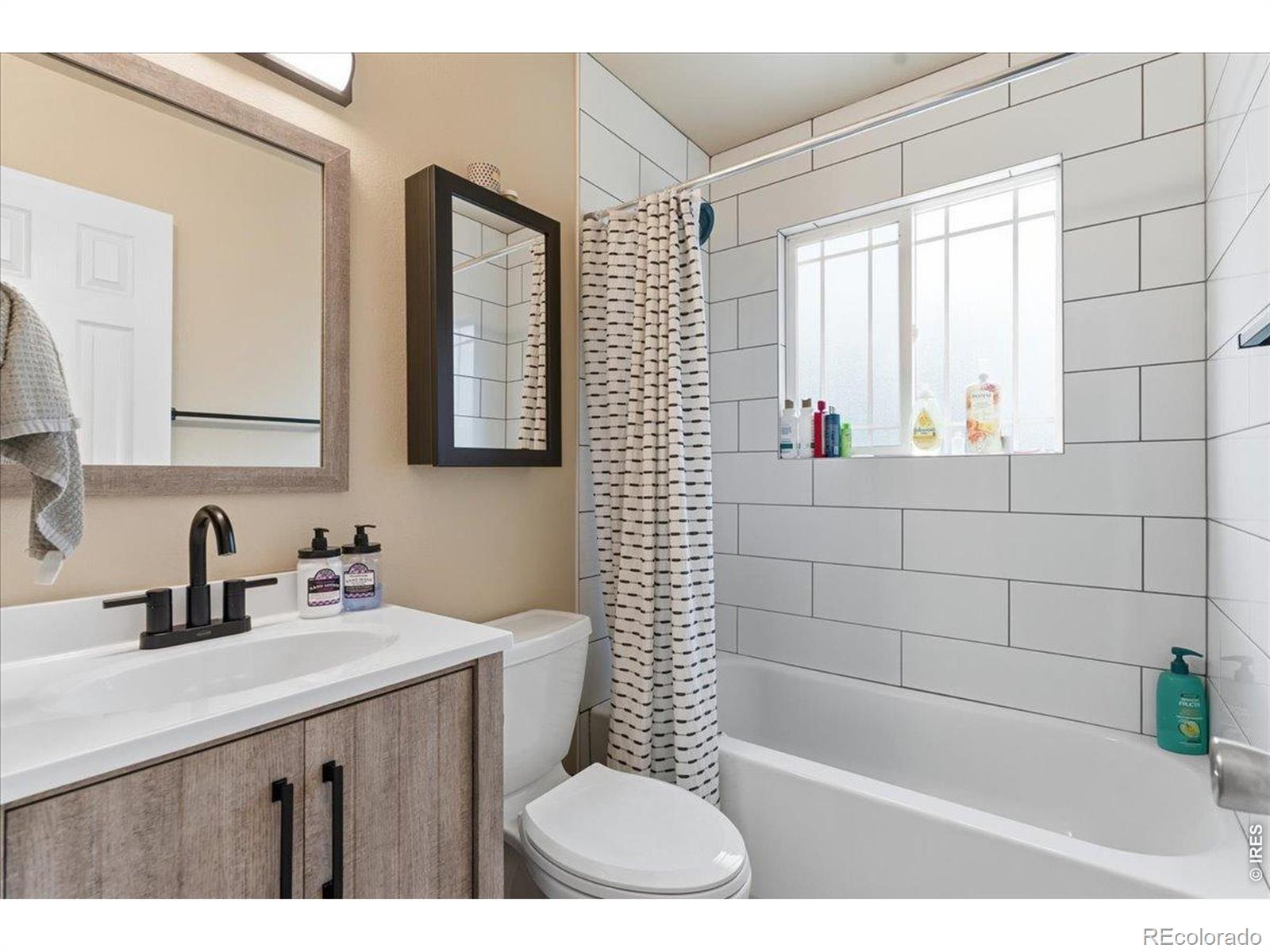 MLS Image #29 for 2261 w stuart street,fort collins, Colorado