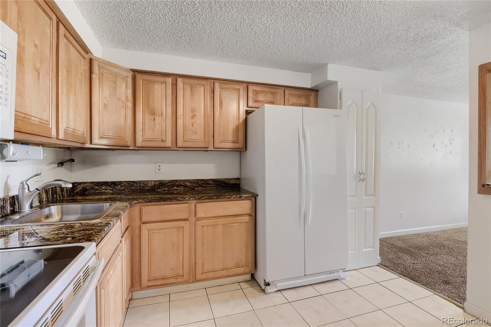 MLS Image #6 for 8824 e florida avenue,denver, Colorado