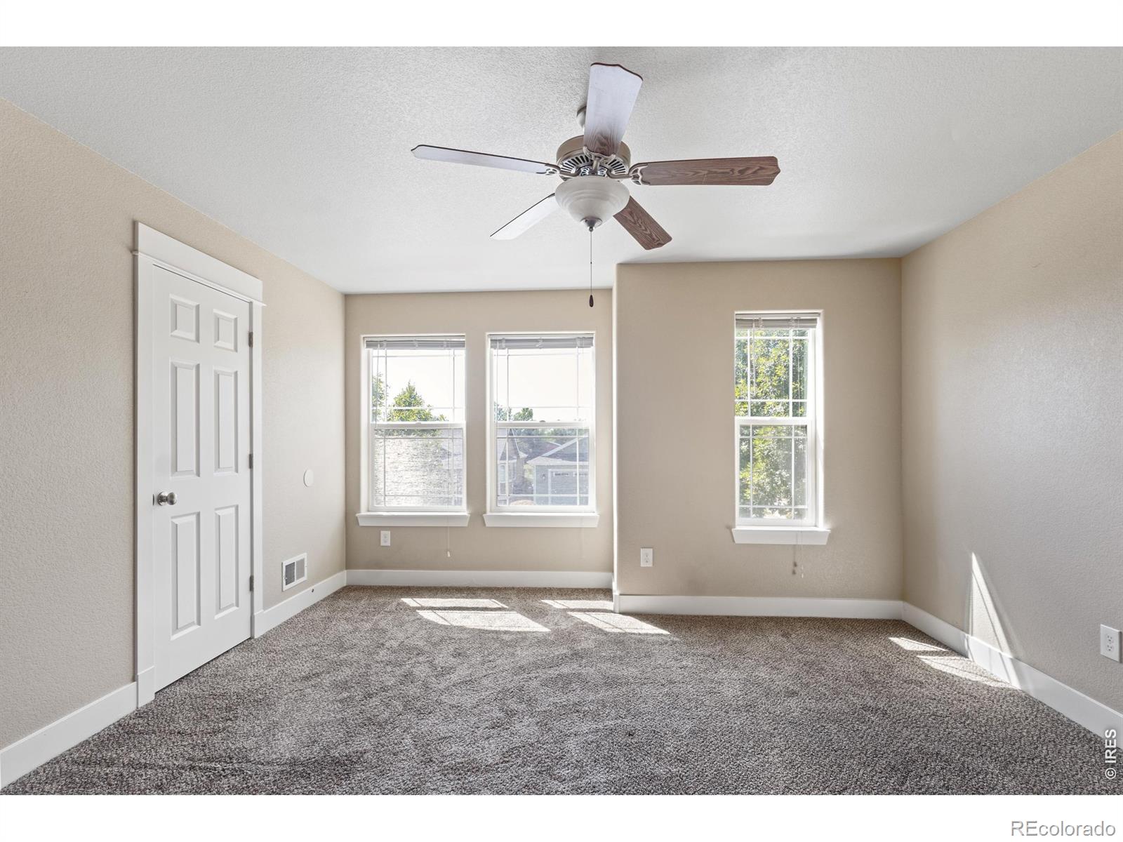 MLS Image #14 for 1928  ravenview road,fort collins, Colorado
